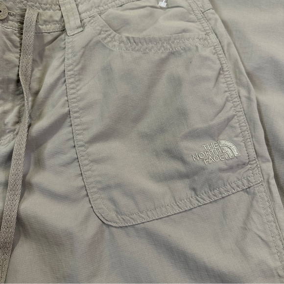The North Face khaki Women’s Pants Size 10 - Picture 3 of 12